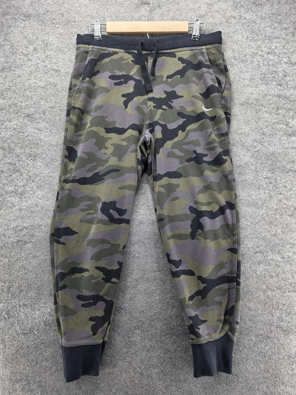 Nike Pants Mens M Green Camo Jogger French Terry Dri-FIT Elastic Waist Pockets